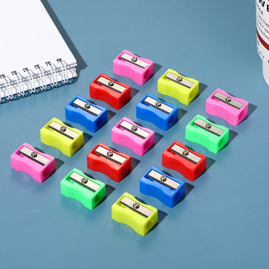 Mini single hole small square pencil sharpener color children cute primary school student pencil sharpener stationery pencil sharpener factory wholesale