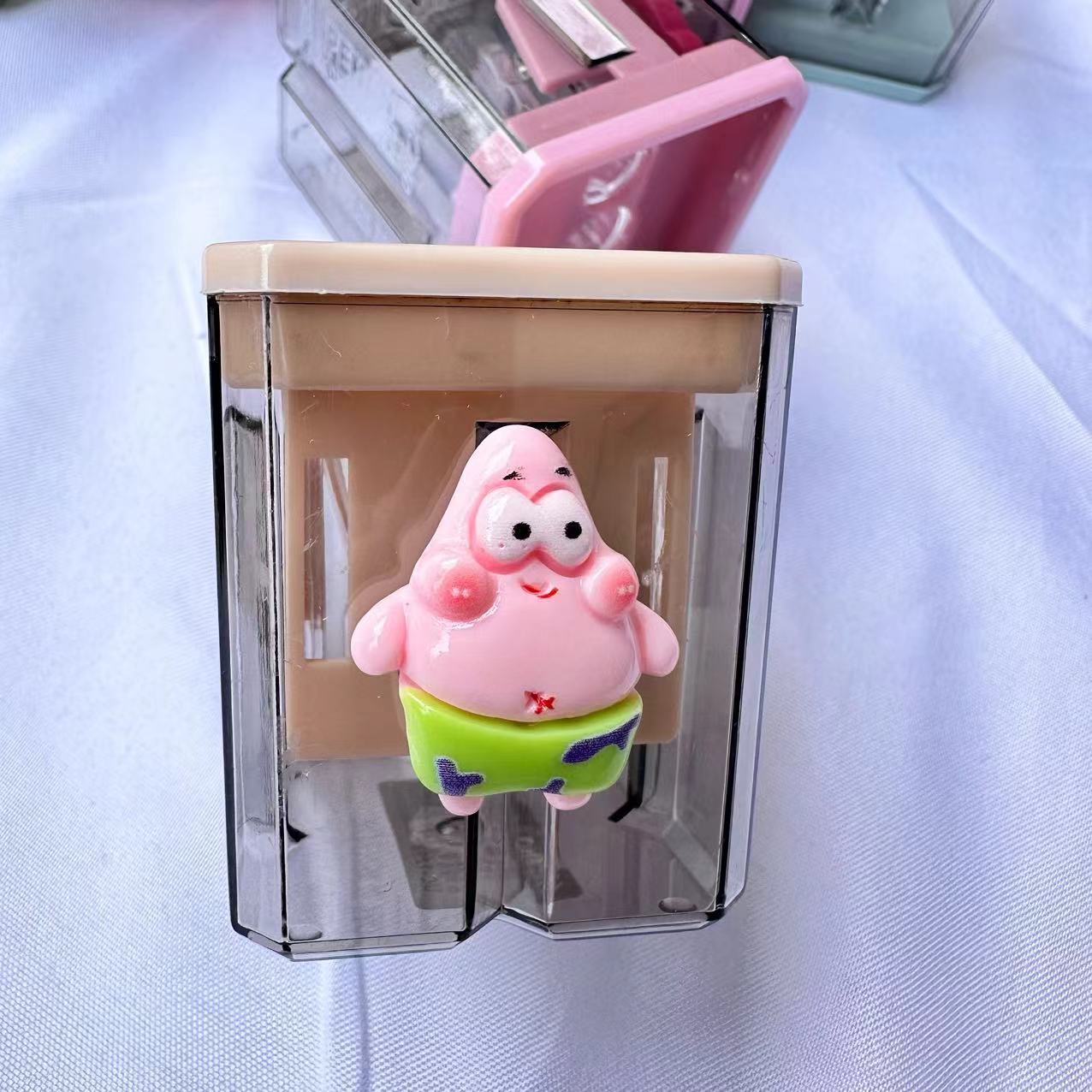Pencil sharpener creative cartoon manual pencil sharpener student cute portable pencil sharpener pencil sharpener wholesale
