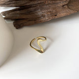 Gold Geometric Wavy Open Ring for Women – Adjustable Stainless Steel Fashion Jewelry