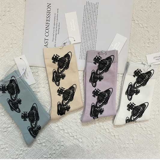 Japanese Starry Sky Socks – Women’s Mid-Tube Cotton Autumn Winter Style