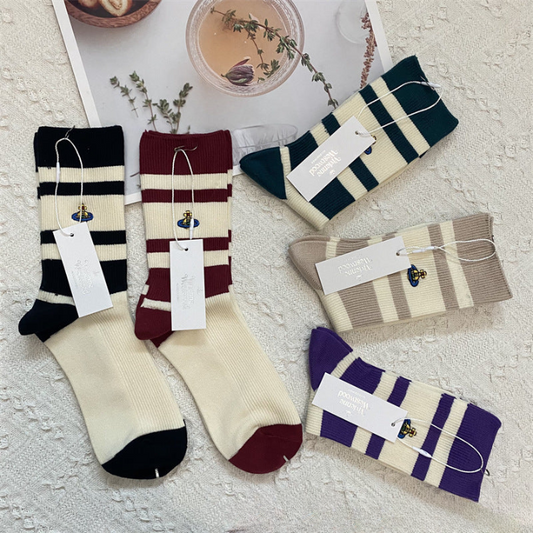Women’s Cashmere Cotton Socks – Japanese Embroidered Mid-Tube Winter Style