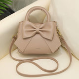 Stylish Faux Leather Crossbody Bag - Fashionable Handbag for Women