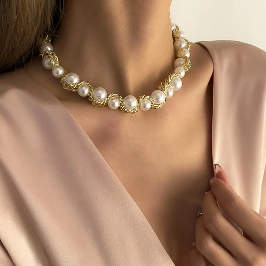 Gold-Twisted Pearl Choker Necklace – Elegant Statement Jewelry for Women