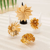 Retro Floral Sunflower Statement Ring for Women – Gold Alloy Vintage Flower Jewelry