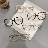 2023 in stock direct supply of anti-blue light Europe and the United States flat glasses goggles cross-border fashion large frame metal glasses frame