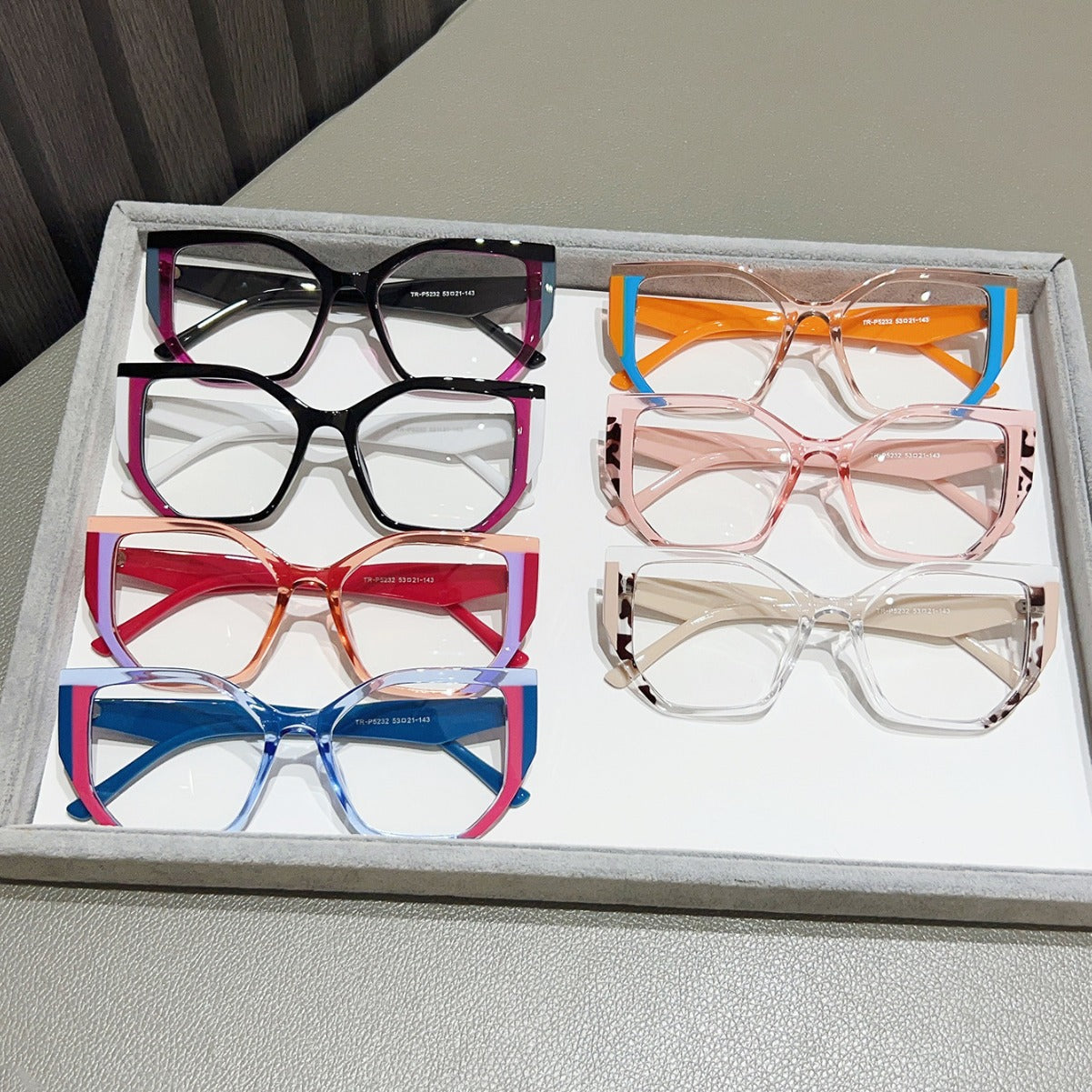 TR material cat's eye anti-blue light glasses women's fashion 2024 new European and American large frame plain cross-border non-power flat mirror