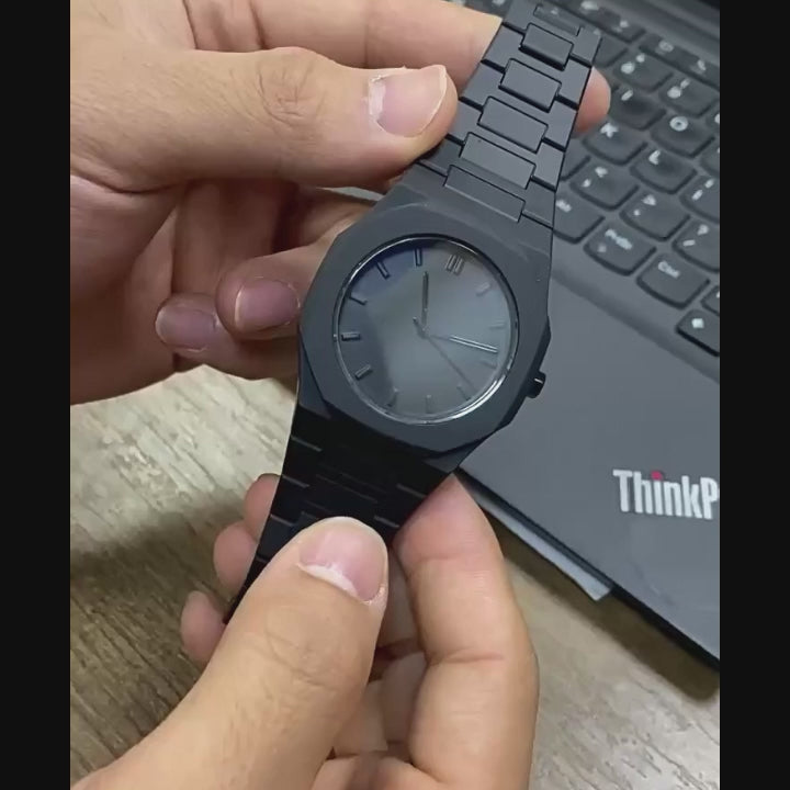 Men's Quartz Business Watch with Round Dial