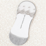 Women’s Lace Invisible Socks – Non-Slip Ultra-Thin Mesh Boat Socks for Everyday Comfort