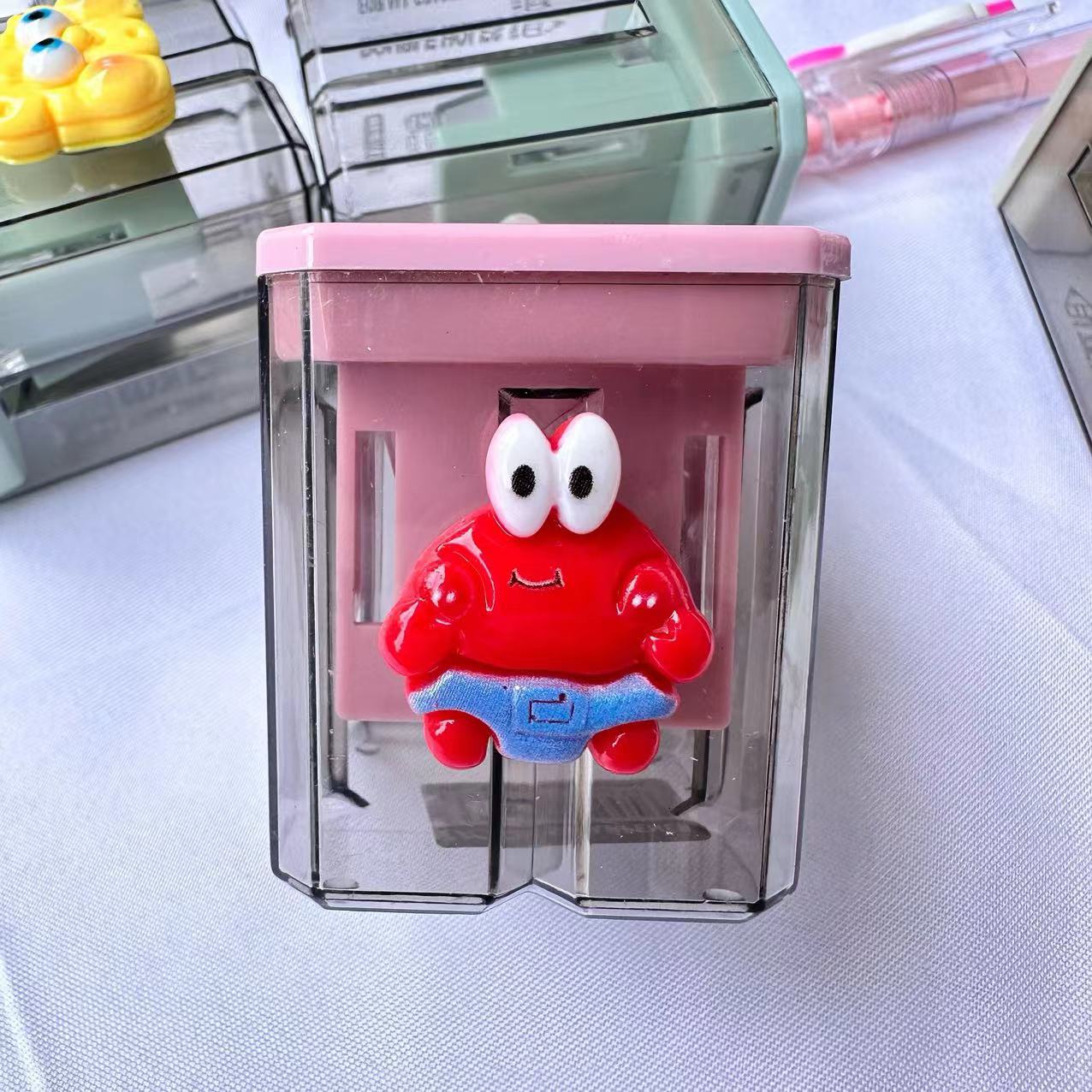 Pencil sharpener creative cartoon manual pencil sharpener student cute portable pencil sharpener pencil sharpener wholesale