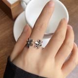 Silver Floral Open Ring for Women – Adjustable Retro Flower Jewelry in Instagram Style