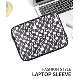 Chess Grid Print Shock-Resistant Laptop Sleeve – PU Case for MacBook