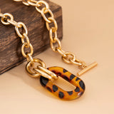 Gold Leopard Print Pendant Necklace – Trendy Geometric Chain Jewelry for Women