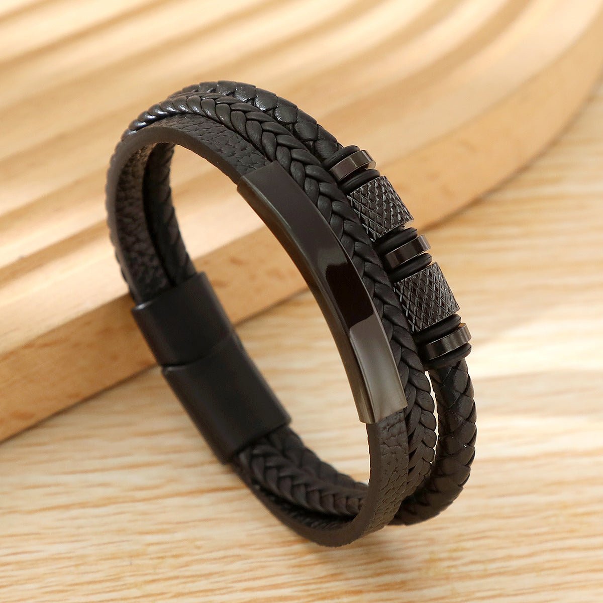 Europe and the United States cross-border best-selling geometric multi-layer hand-woven leather bracelet fashion men's alloy magnet buckle bracelet