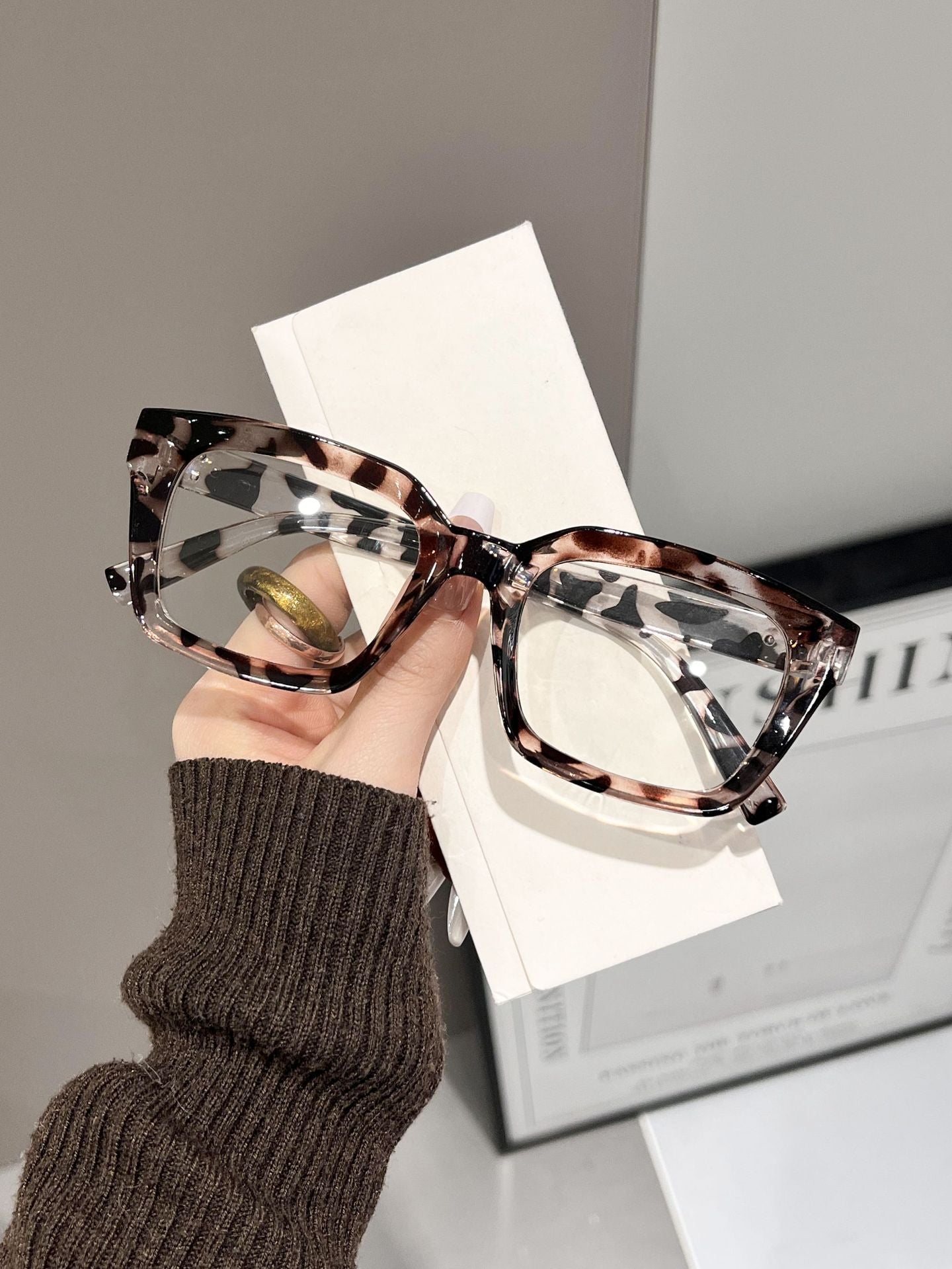 New Cross-Border Fashion Dopamine Personality Sweet Cool Glasses for Women Trendy Versatile Anti-Blue Light Non-Prescription Glasses for Men