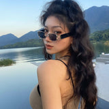 Retro Modern Sunglasses, Anti-Uv Sunglasses, Metal Small Frame Glasses for Men and Women, Avant-Garde Hanging Ring Chain, High-End