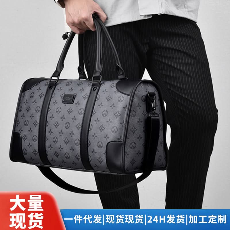 Luxury Men’s Travel Bag – Waterproof Business Trip Handbag, 20–35L Cap ...