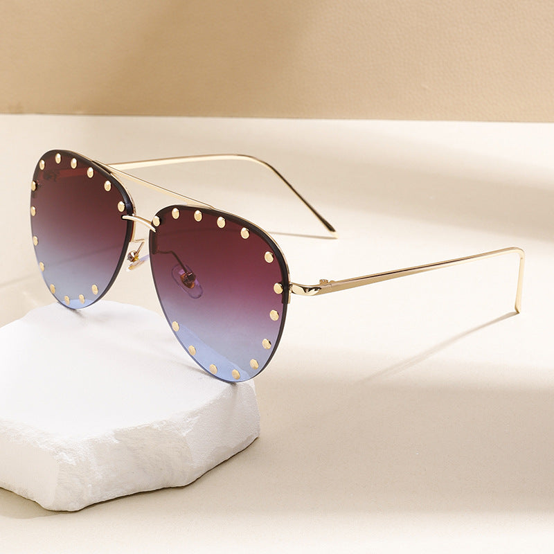 Cross-border New Toad Glasses Rivet Lens Fashion Sunglasses Internet Celebrator Same Style European and American Style Retro Trend Sunglasses