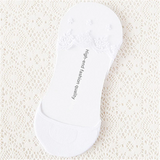 Women’s Lace Invisible Socks – Non-Slip Ultra-Thin Mesh Boat Socks for Everyday Comfort